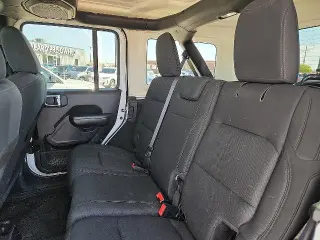 Jeep Wrangler Unlimited 2020 4x4 Sport SUV 4 puertas