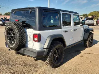 Jeep Wrangler 2023 4x4 Sport 4p SUV