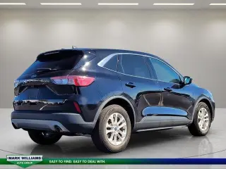 Ford Escape Hybrid 2022 SE 4dr SUV