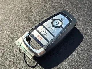 Ford Escape Hybrid 2022 SE 4dr SUV