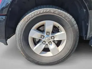 Ram 1500 2014 4x4 SLT 4p Cubica Quad Cab 6.3 ft. CB Camioneta