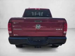 Ram 1500 2014 4x4 SLT 4p Cubica Quad Cab 6.3 ft. CB Camioneta