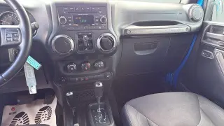 Jeep Wrangler Unlimited 2016 4x4 Sport 4p SUV