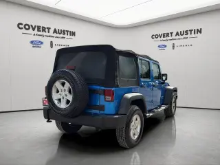 Jeep Wrangler Unlimited 2016 4x4 Sport 4p SUV