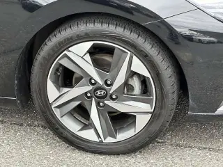 Hyundai ELANTRA 2023 Limited 4dr Sedán SULEV