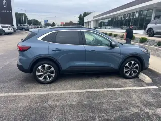Ford Escape Hybrid 2023 AWD Platinum 4dr SUV