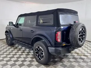 Ford Bronco 2021 4x4 Badlands Advanced 4dr SUV