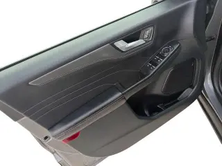 Ford Escape Plug-In Hybrid 2025 PHEV 4dr SUV