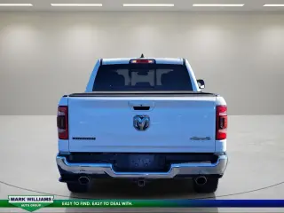 Ram 1500 2021 4x4 Big Horn 4dr Crew Cab 5.6 ft. SB Pickup