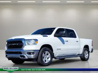 Ram 1500 2021 4x4 Big Horn 4dr Crew Cab 5.6 ft. SB Pickup