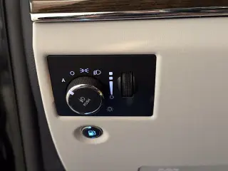 Jeep Grand Cherokee 2019 4x2 Summit 4dr SUV