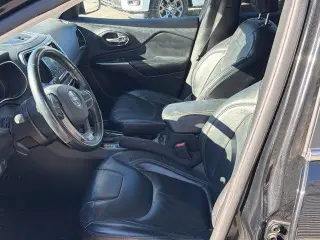 Jeep Cherokee 2019 Limited 4dr SUV