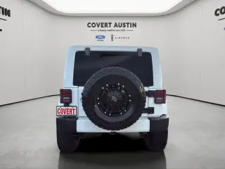 Jeep Wrangler Unlimited 2016 4x4 Sahara 4p SUV