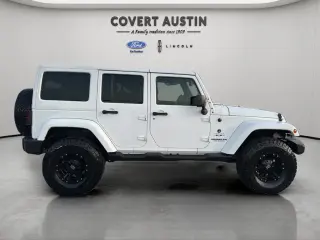 Jeep Wrangler Unlimited 2016 4x4 Sahara 4p SUV
