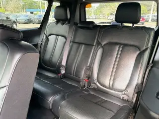 Jeep Wagoneer L 2024 4x4 Serie II SUV de 4 puertas