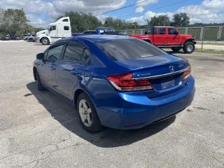 Honda Civic 2013 LX 4p Sedan 5P