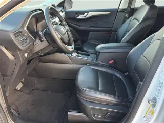 Ford Escape Híbrido Enchufable 2022 SEL 4dr SUV
