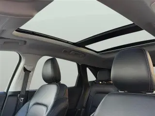 Ford Escape Híbrido Enchufable 2022 SEL 4dr SUV