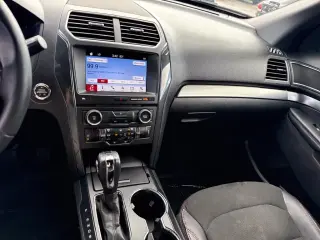 Ford Explorer 2018 XLT 4dr SUV