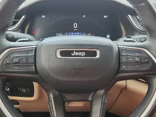 Jeep Grand Cherokee L 2022 4x4 Limited 4p SUV