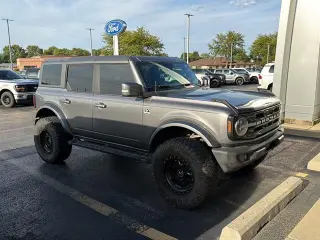 Ford Bronco 2022 4x4 Outer Banks SUV de 4 puertas