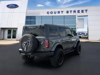Ford Bronco 2022 4x4 Outer Banks SUV de 4 puertas
