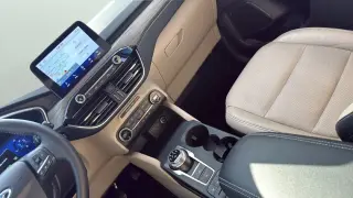 Ford Escape Hybrid 2020 Titanium 4dr SUV