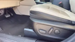 Ford Escape Hybrid 2020 Titanium 4dr SUV