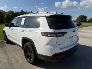 Jeep Grand Cherokee L 2023 4x2 Limited SUV de 4 puertas