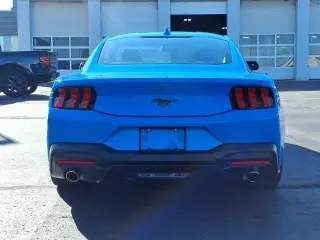 Ford Mustang 2024 EcoBoost Premium 2dr Fastback