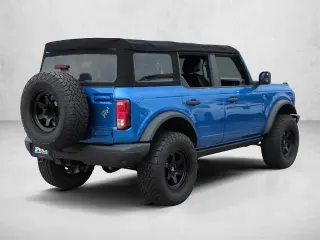Ford Bronco 2022 4x4 Base Advanced 4dr SUV