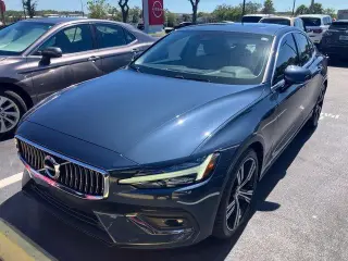 Volvo S60 2021 AWD T5 Inscription 4dr Sedán