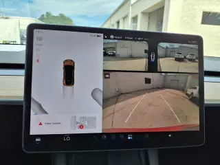 Tesla Model Y 2024 AWD Long Range 4dr Crossover