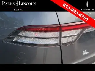 Lincoln Aviator 2023 AWD Standard 4p SUV