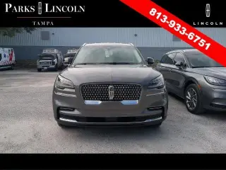 Lincoln Aviator 2023 AWD Standard 4p SUV