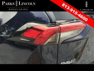 Toyota RAV4 2022 XLE 4dr SUV