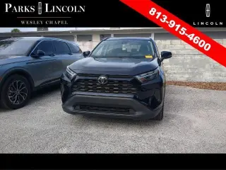 Toyota RAV4 2022 XLE 4dr SUV