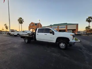 Chevrolet Silverado 3500HD 2021 4x4 Camión de Trabajo 4p Cubierta de Tripulación LB SRW