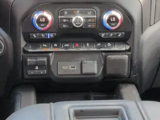 GMC Sierra 1500 2021 4x4 AT4 Cabina de Tripulación 4p 5,8 ft. CB