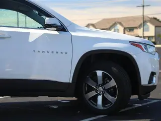 Chevrolet Traverse 2019 4x4 LT Tapicería de cuero SUV 4 puertas