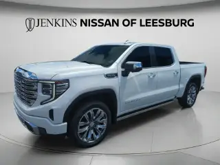 GMC Sierra 1500 2023 4x4 Denali 4p Cab Crew 5.8 ft. CB