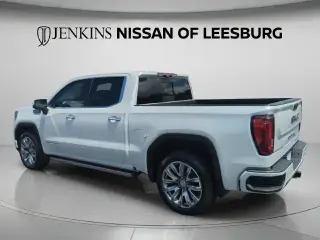 GMC Sierra 1500 2023 4x4 Denali 4p Cab Crew 5.8 ft. CB