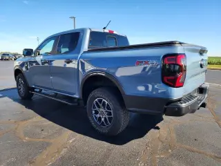 Ford Ranger 2024 4x4 XLT 4p SuperCrew 5.0 ft. CB