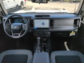 Ford Bronco 2026 4x4 Base 4dr SUV