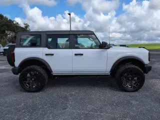 Ford Bronco 2026 4x4 Base 4dr SUV