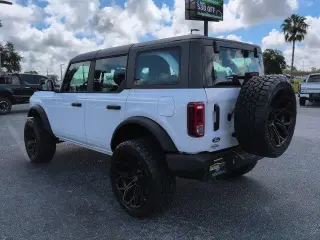 Ford Bronco 2026 4x4 Base 4dr SUV