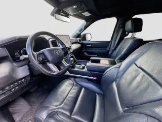 Toyota Tundra 2023 4x2 Platinum HV 4dr CrewMax Cab Pickup SB