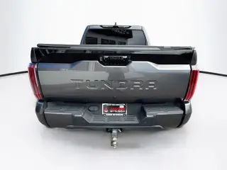 Toyota Tundra 2023 4x2 Platinum HV 4dr CrewMax Cab Pickup SB
