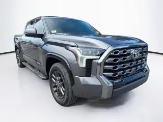 Toyota Tundra 2023 4x2 Platinum HV 4dr CrewMax Cab Pickup SB