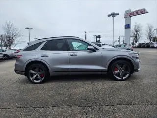 Genesis GV70 2023 AWD 2.5T Standard 4dr SUV